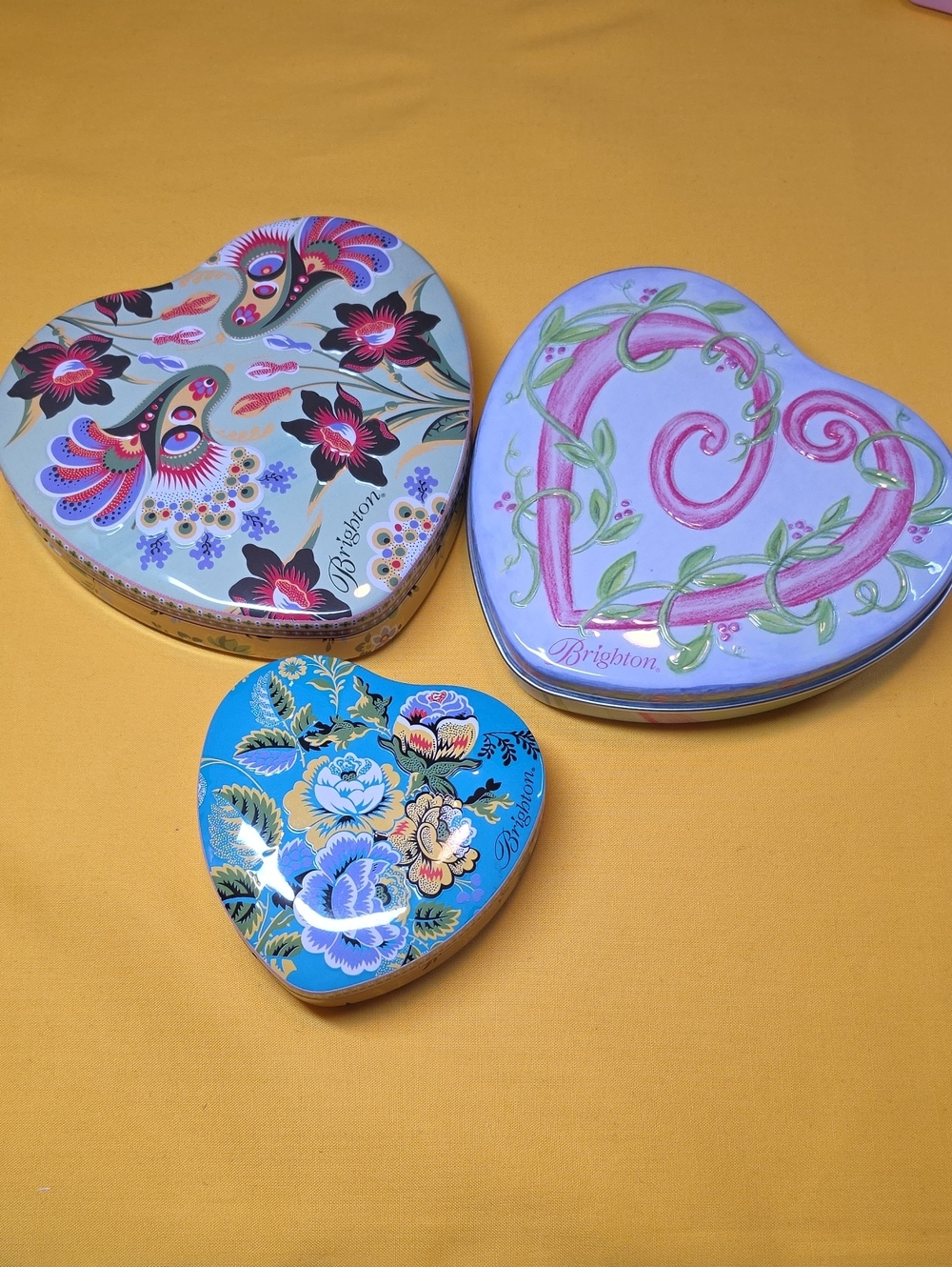 Lot of 3 Vintage Brighton Heart Shaped Trinket Tins - Fun And Useful! ❤️💕